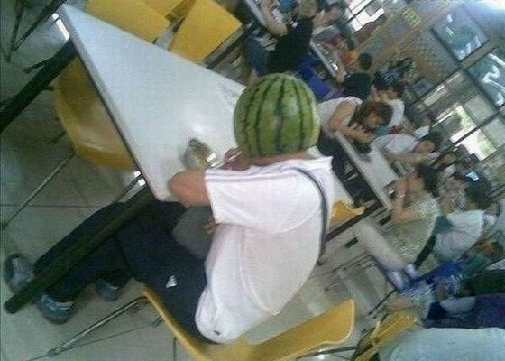 一个人郁闷了，什么都做得出来