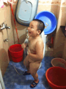 这洗澡是有多欢乐啊！
