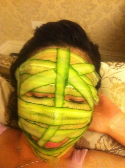 我老婆这样美容，半夜里好吓人啊！