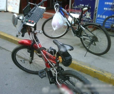 配备电脑系统的自行车