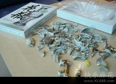 今天买了套3D立体拼图，打开有被骗的感觉